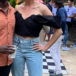 Off shoulder Zara Black Crop Top